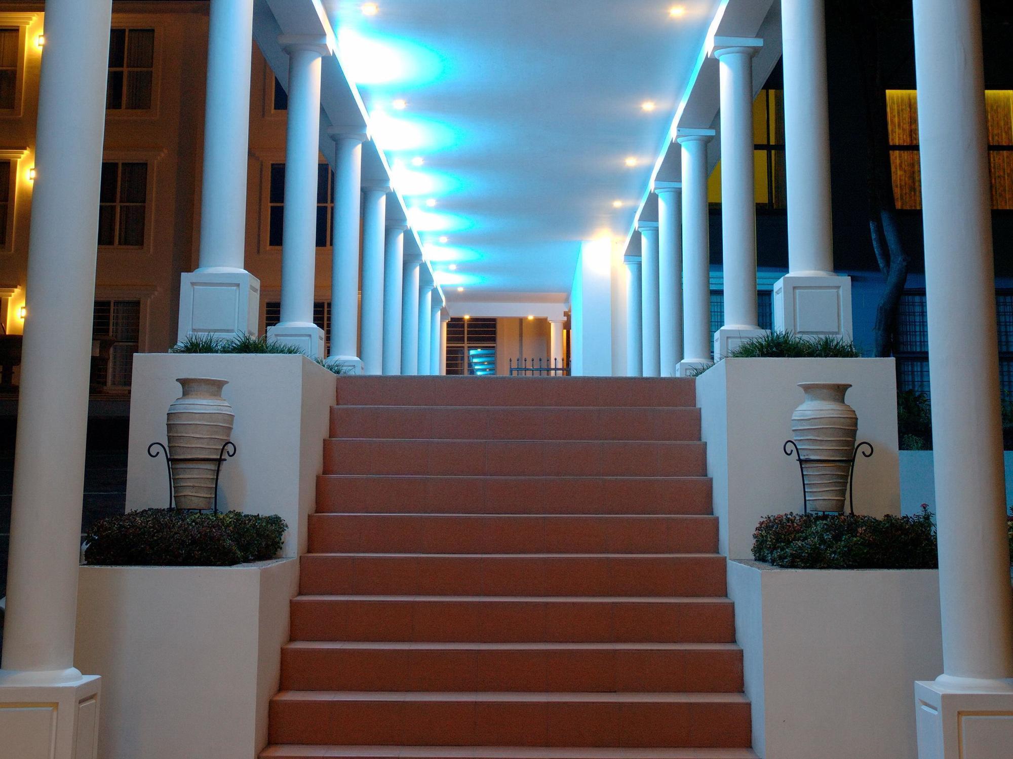 Lamana Hotel Port Moresby Exterior photo